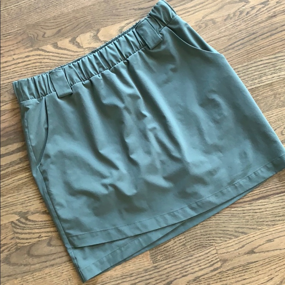 Like new Athleta skort